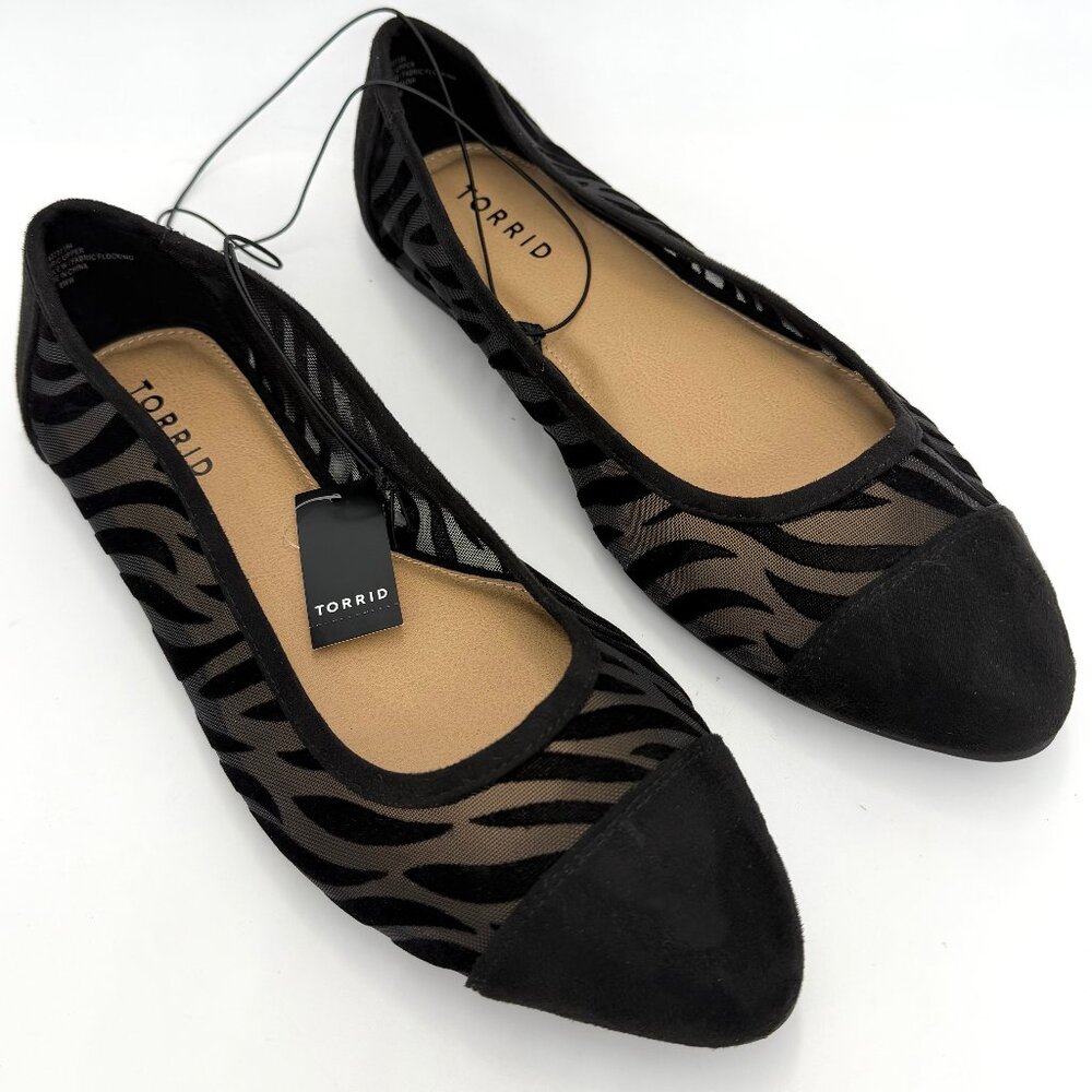 New Torrid Black Sheer Zebra Mesh Pointed Toe Flats - Size 8WW